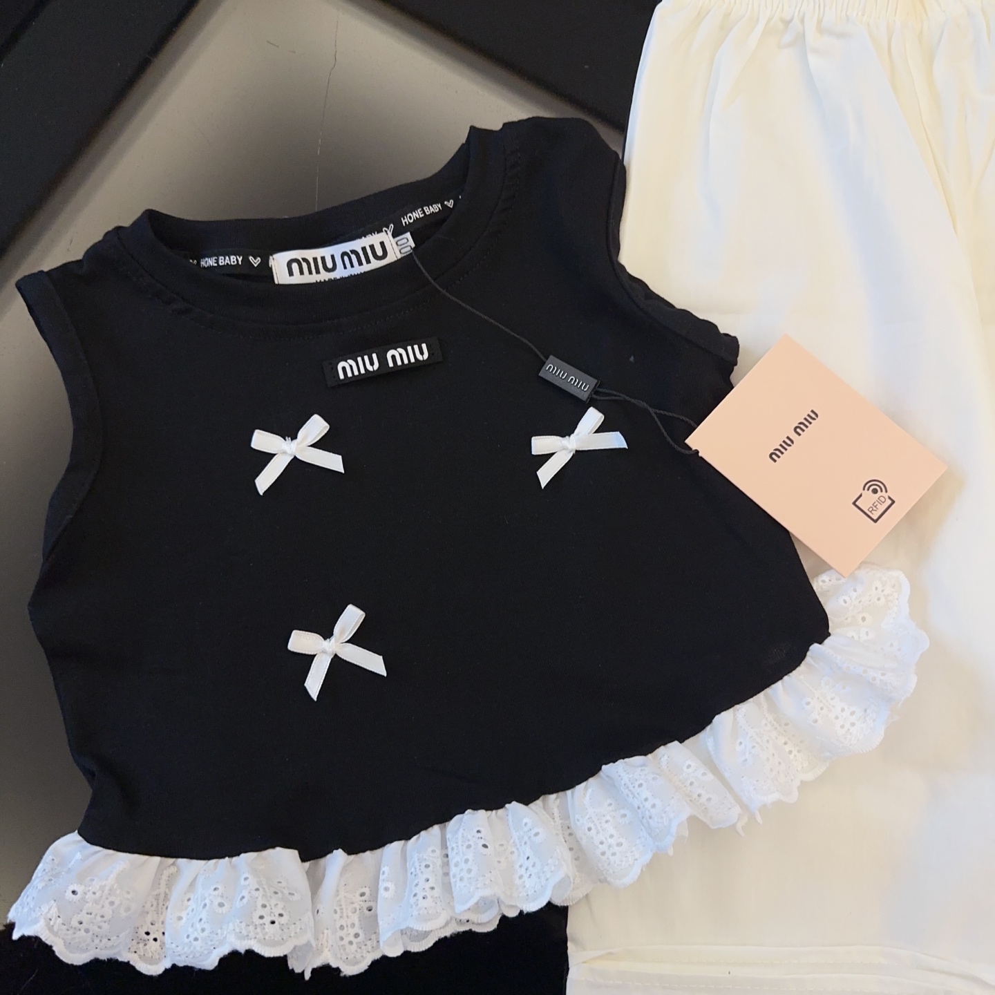 child/Girls' clothing